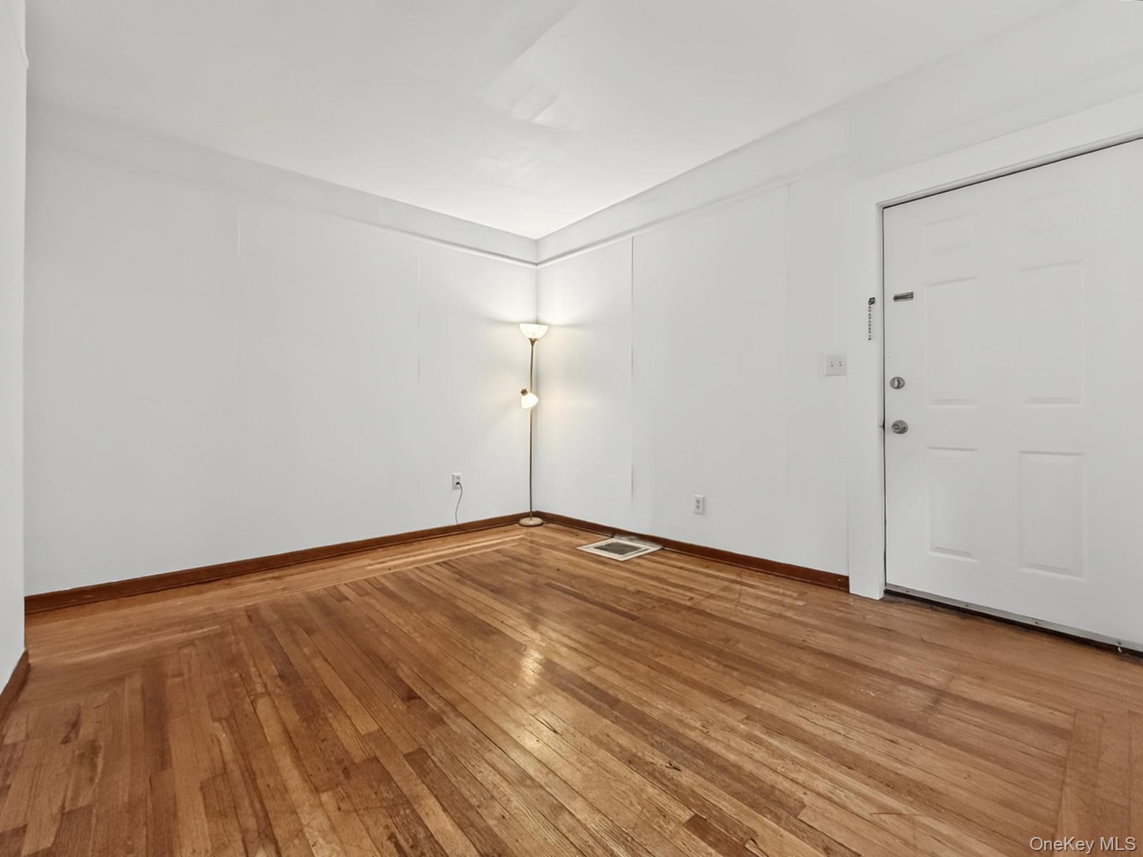 103 Linden Avenue, Unit 2 photo 3