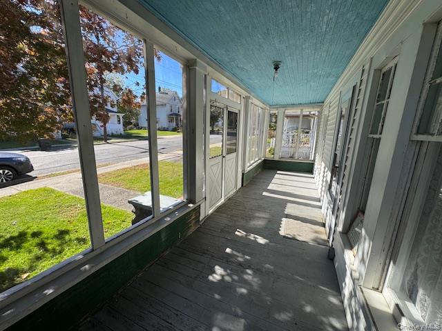 18 Oak Street – For Sale photo 6
