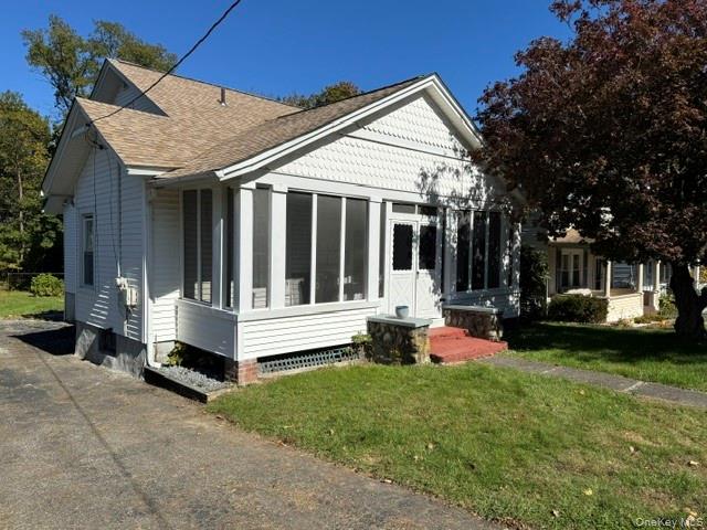 18 Oak Street – For Sale photo 3