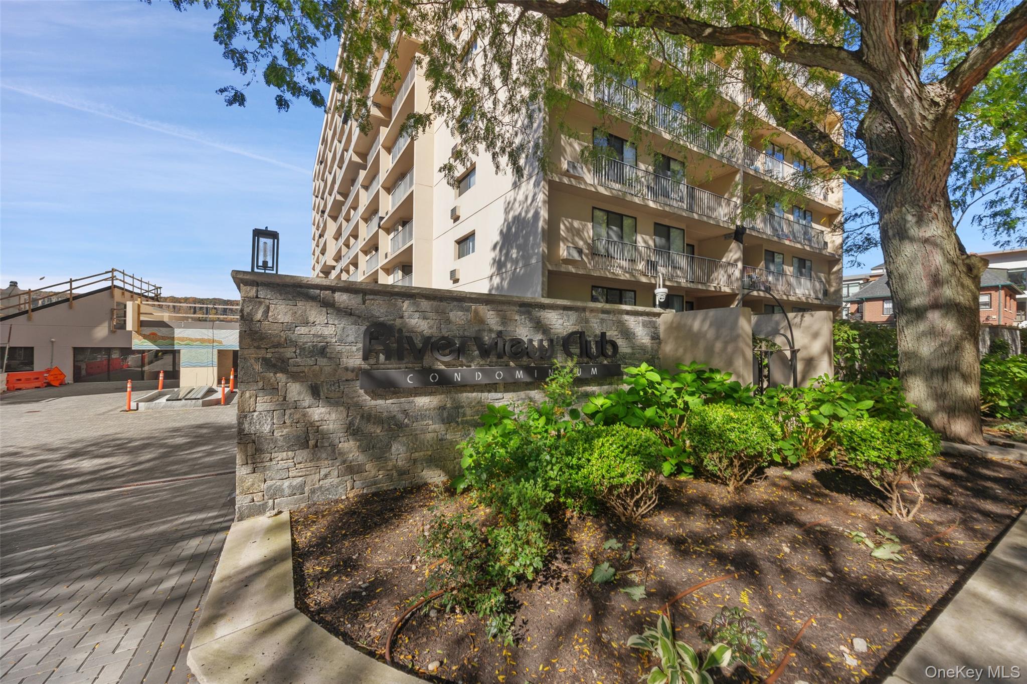 1155 Warburton Avenue, Unit 2 P