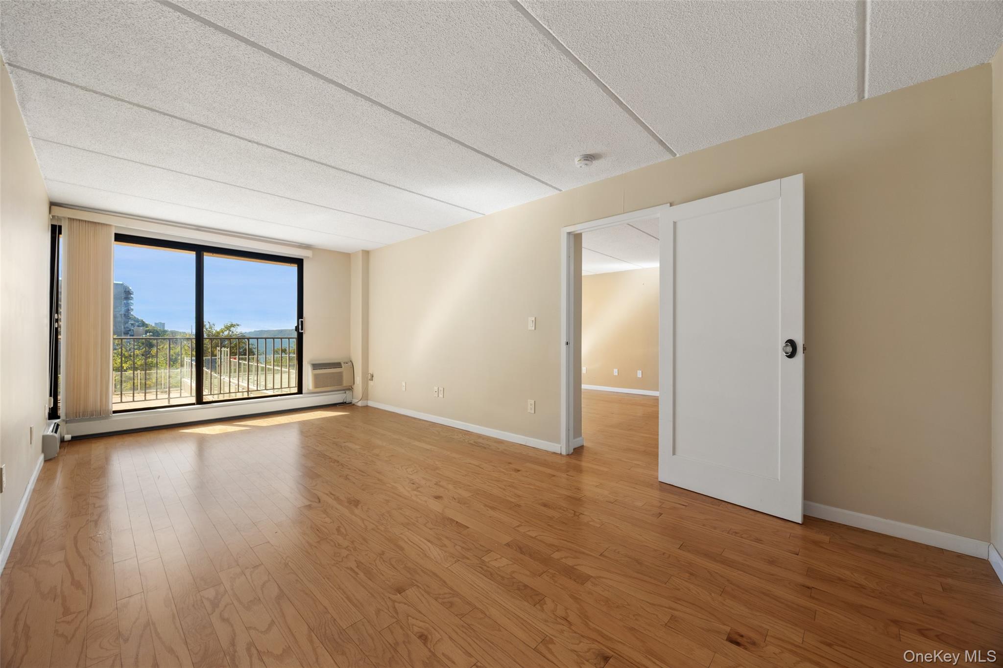 1155 Warburton Avenue, Unit 2 P photo 21