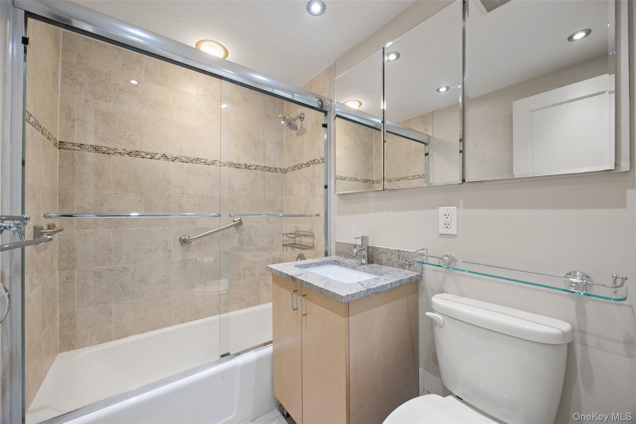 1155 Warburton Avenue, Unit 2 P photo 20