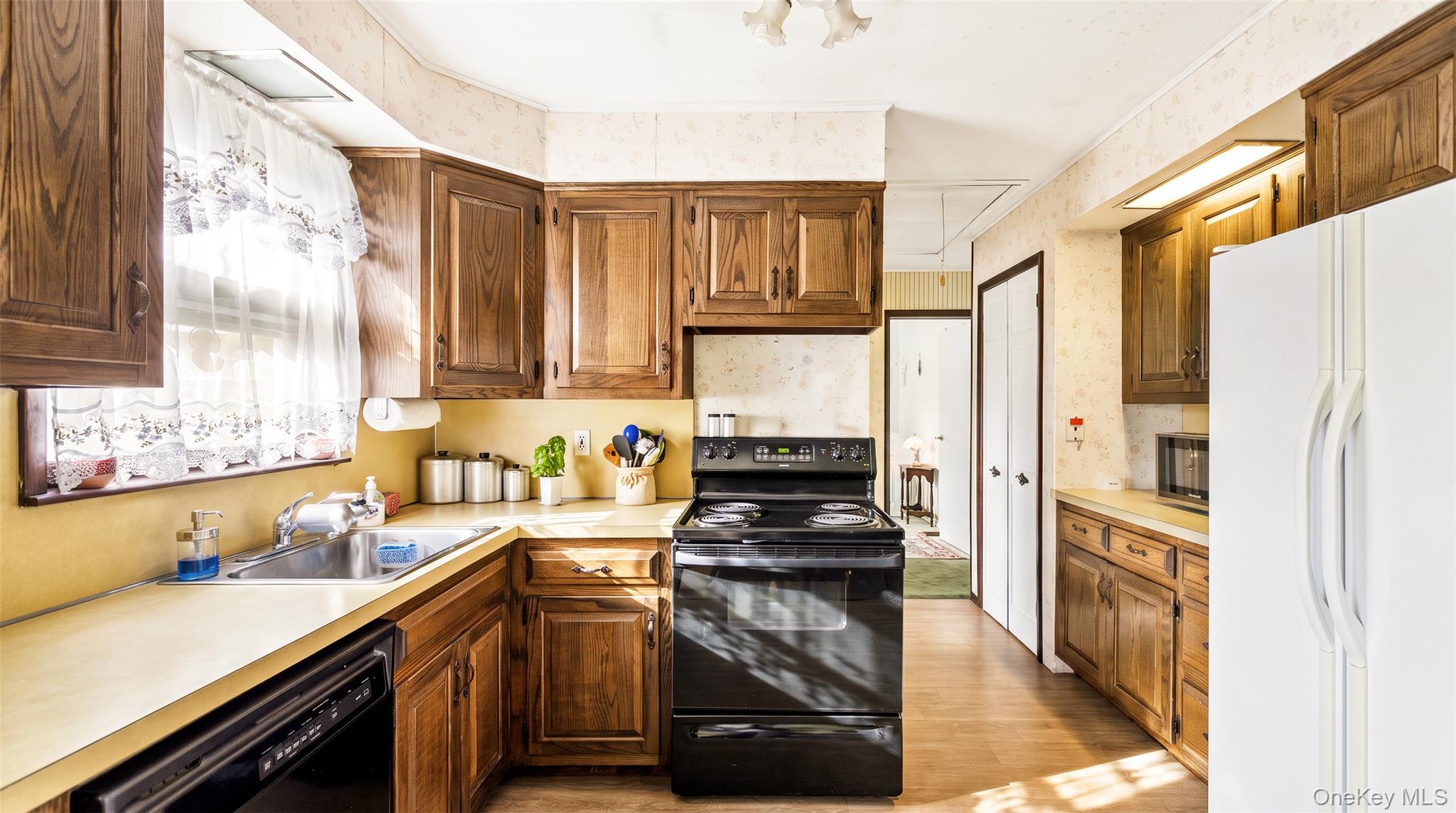 81 Berkshire Road – For Sale photo 9