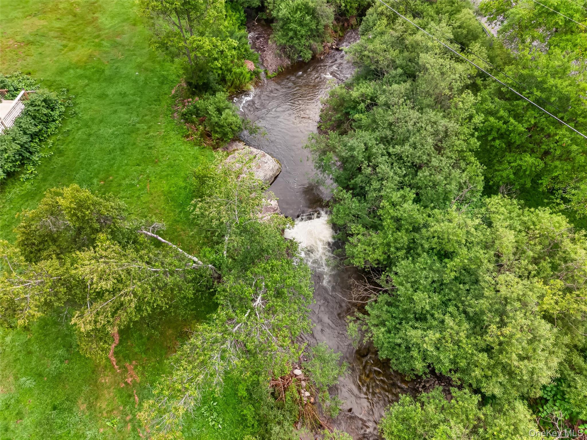 609 Grooville Road – For Sale photo 3