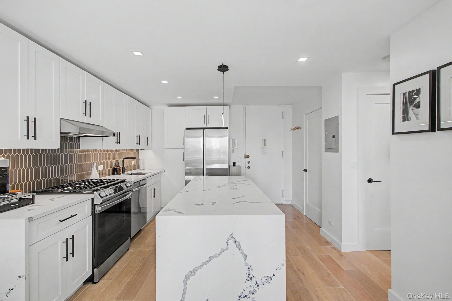 345 E 93rd Street, Unit 23F photo 5