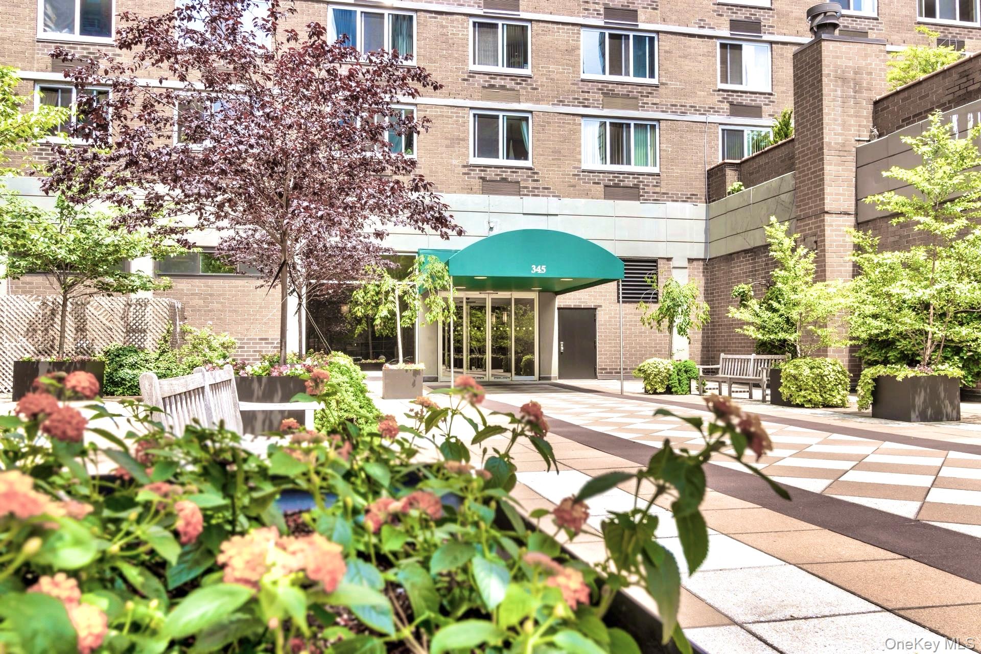 345 E 93rd Street, Unit 23F photo 30