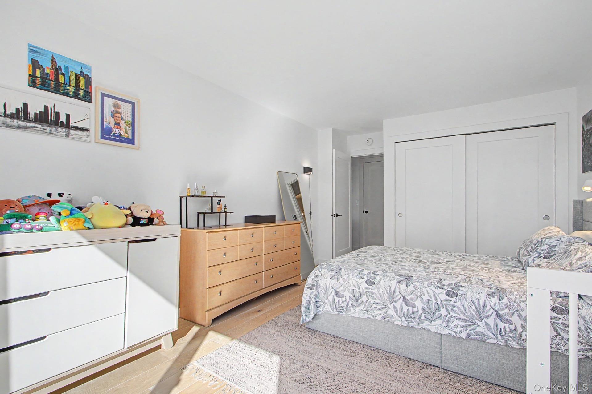 345 E 93rd Street, Unit 23F photo 25