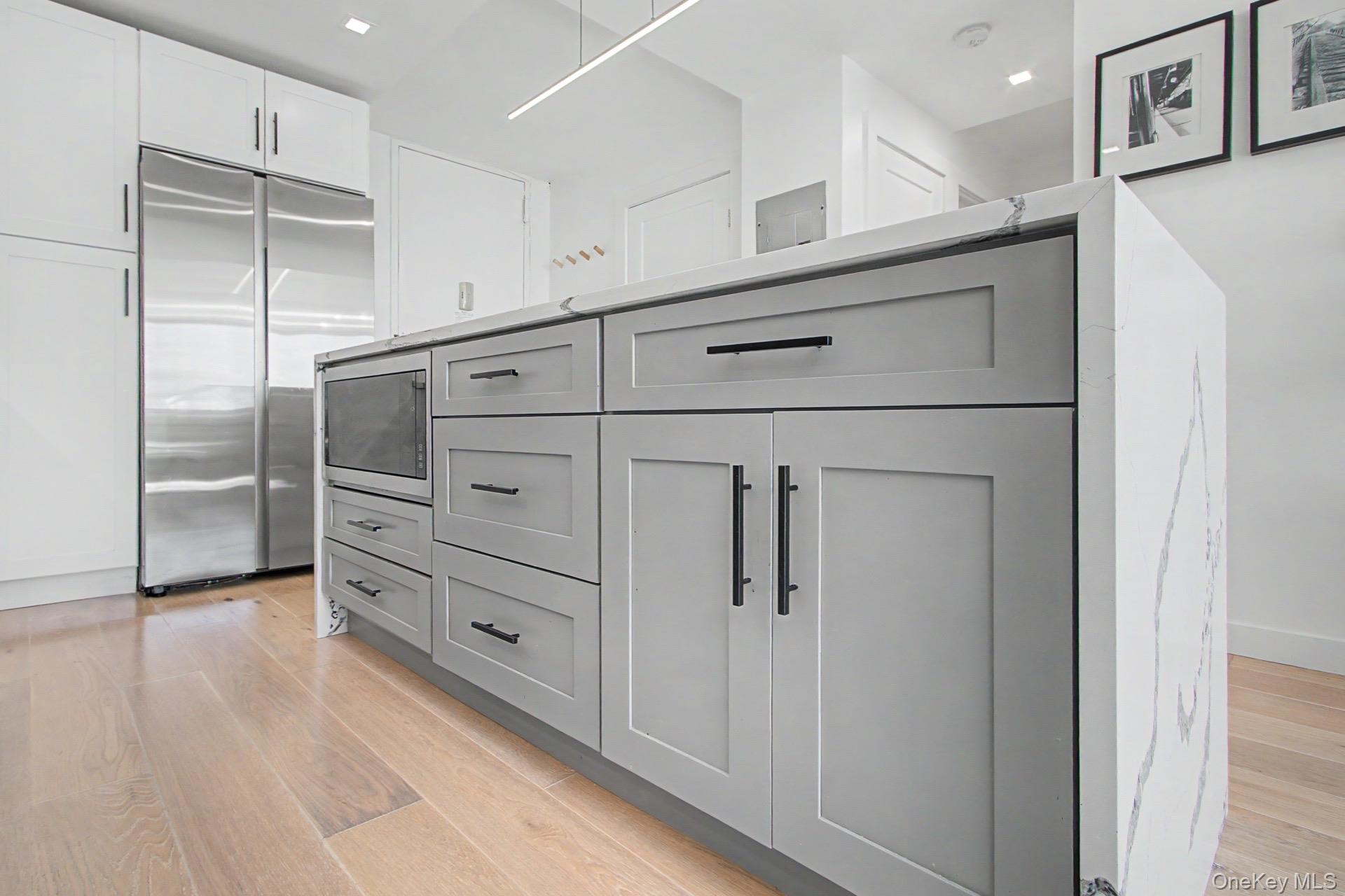 345 E 93rd Street, Unit 23F photo 7
