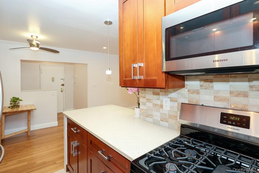 12 Edwards Street, Unit 1B photo 18