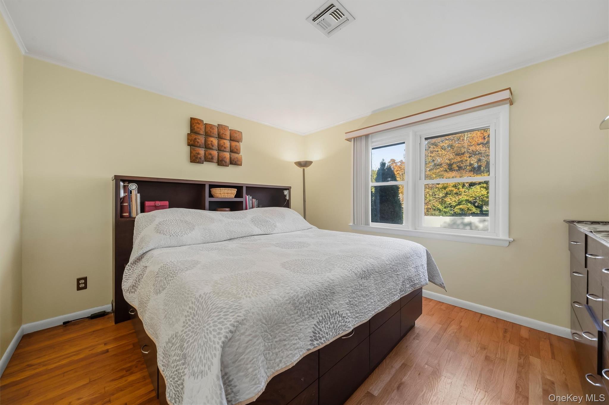 12 Barnett Road W – For Sale photo 10