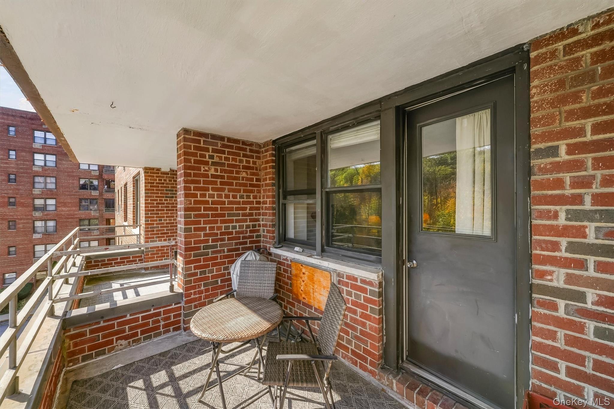 60 Barker Street, Unit 420 photo 28