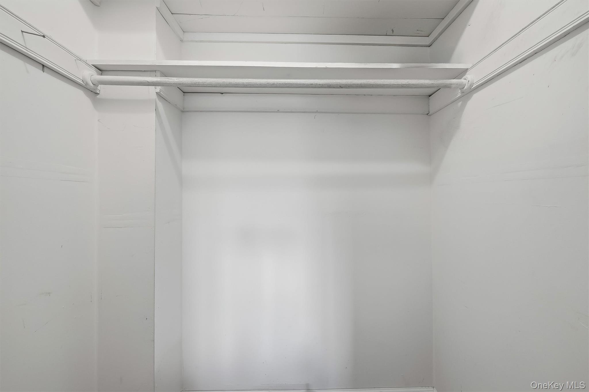 60 Barker Street, Unit 420 photo 24