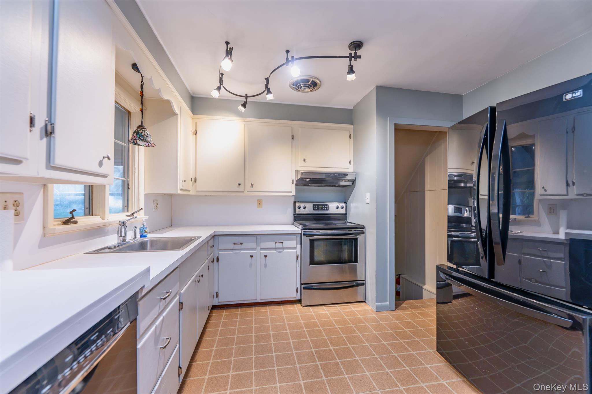 193 Horton Lane – For Sale photo 12