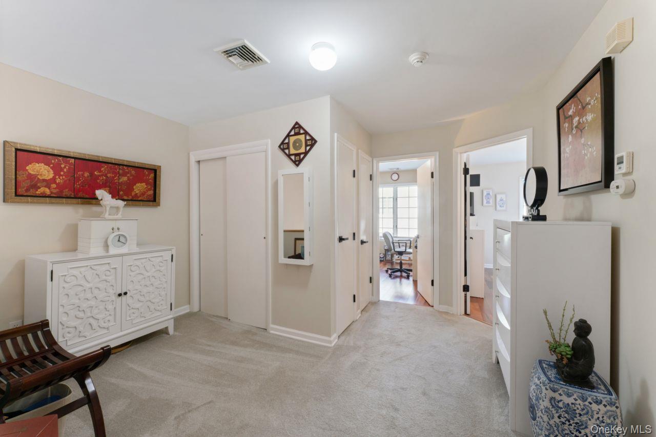 11 Oakmont Lane – For Sale photo 22