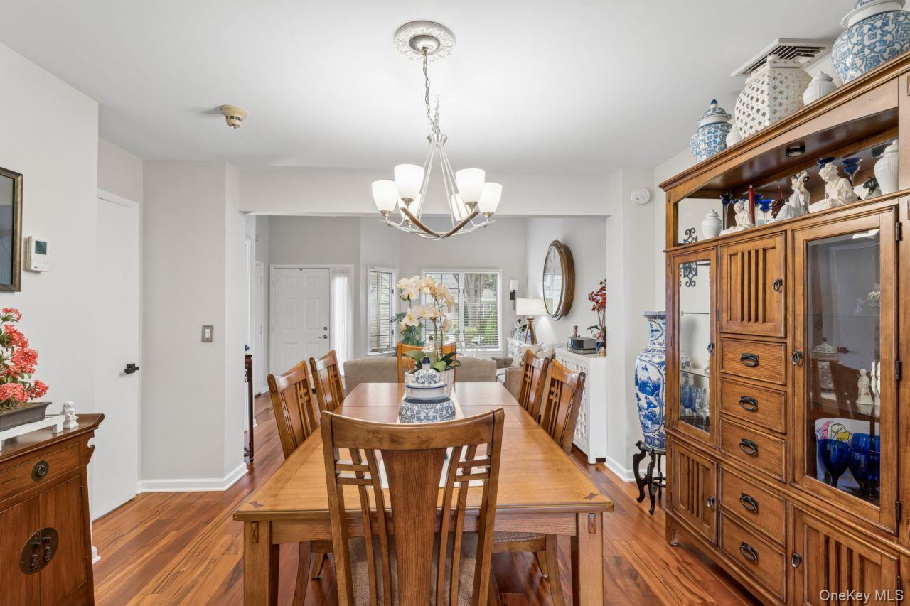 11 Oakmont Lane – For Sale photo 4