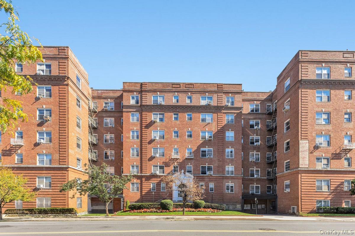 69-11 Yellowstone Boulevard, Unit A41 photo 14