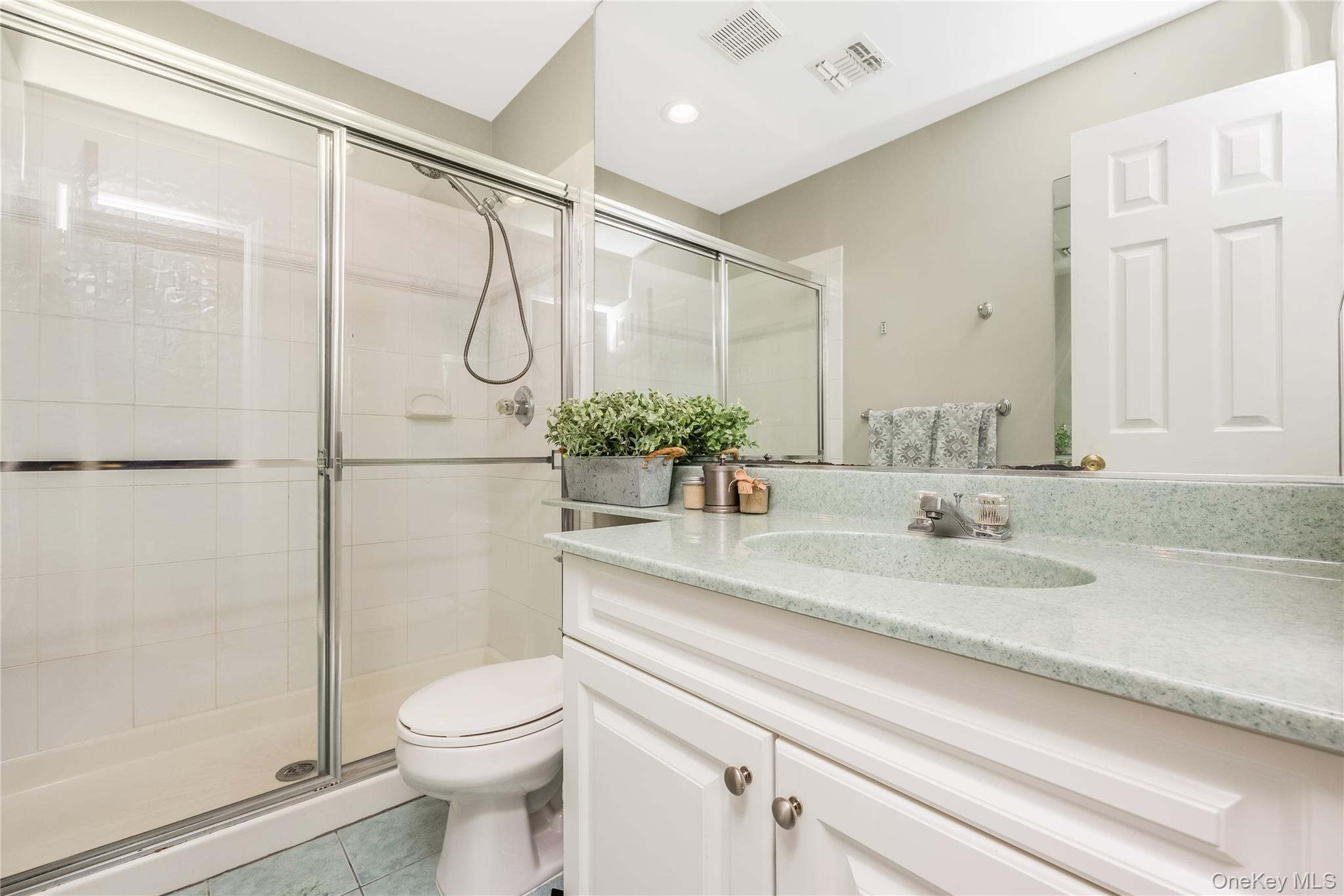 35 Joyces Way – For Sale photo 25
