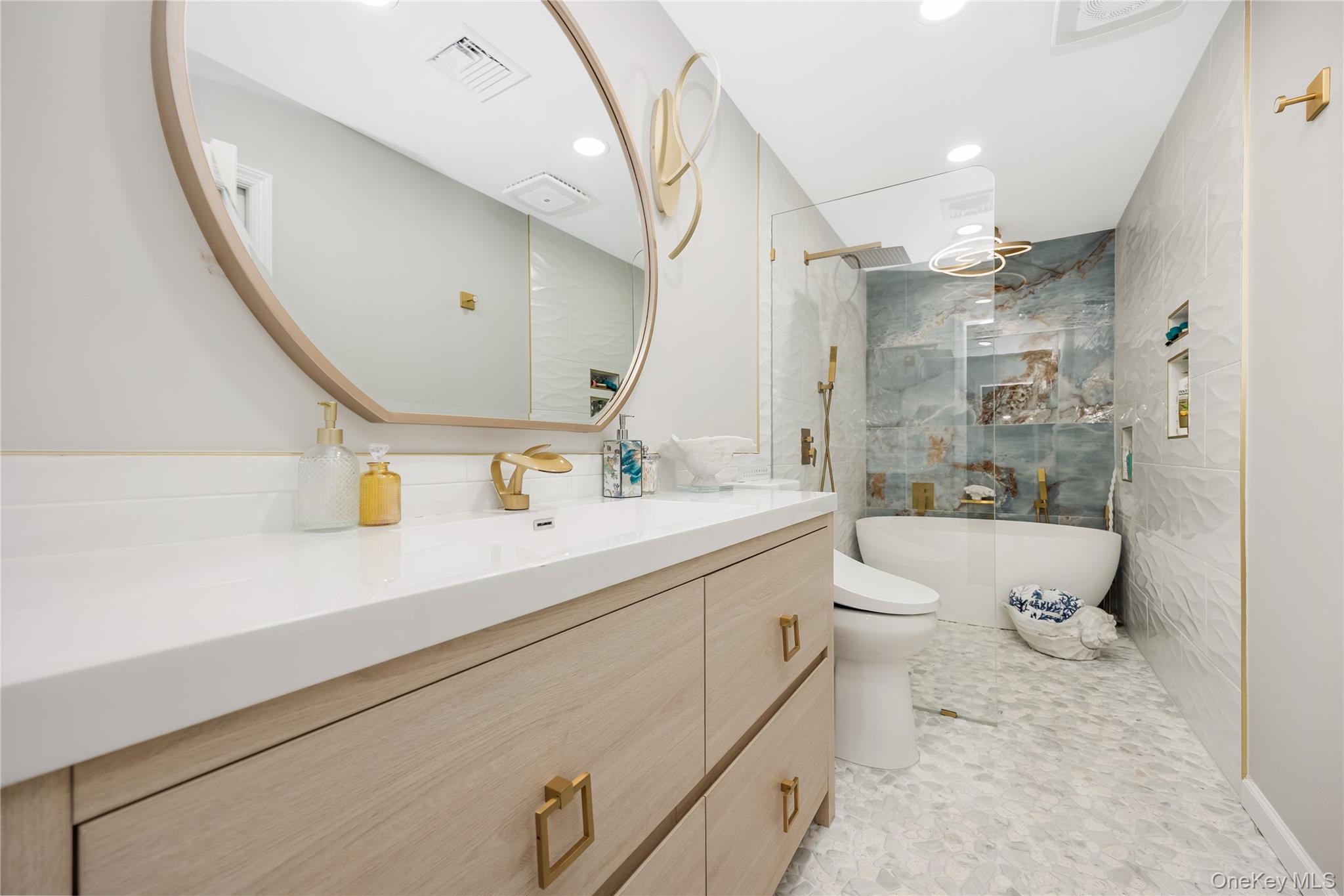 35 Joyces Way – For Sale photo 4
