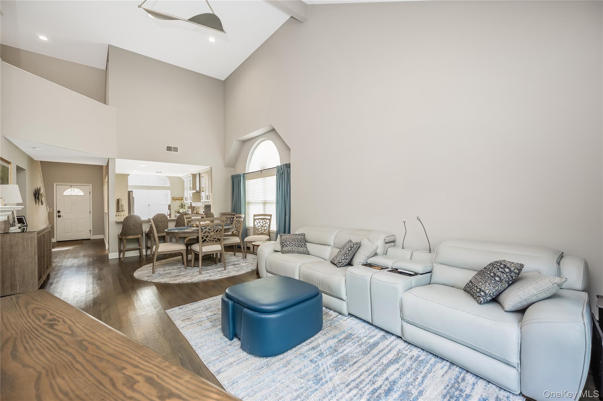 35 Joyces Way – For Sale photo 16