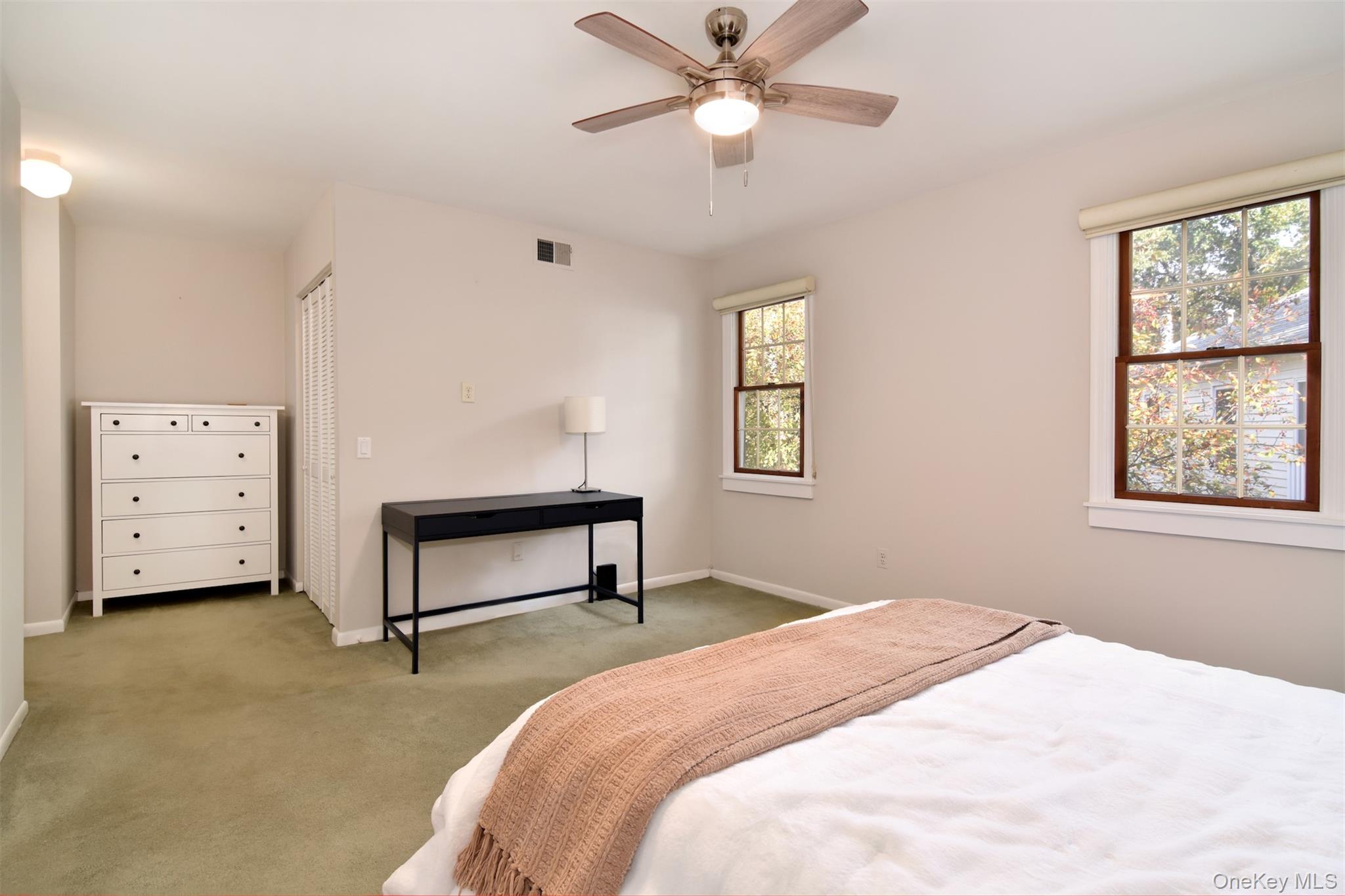 281 Carroll Close, Unit 281 photo 16