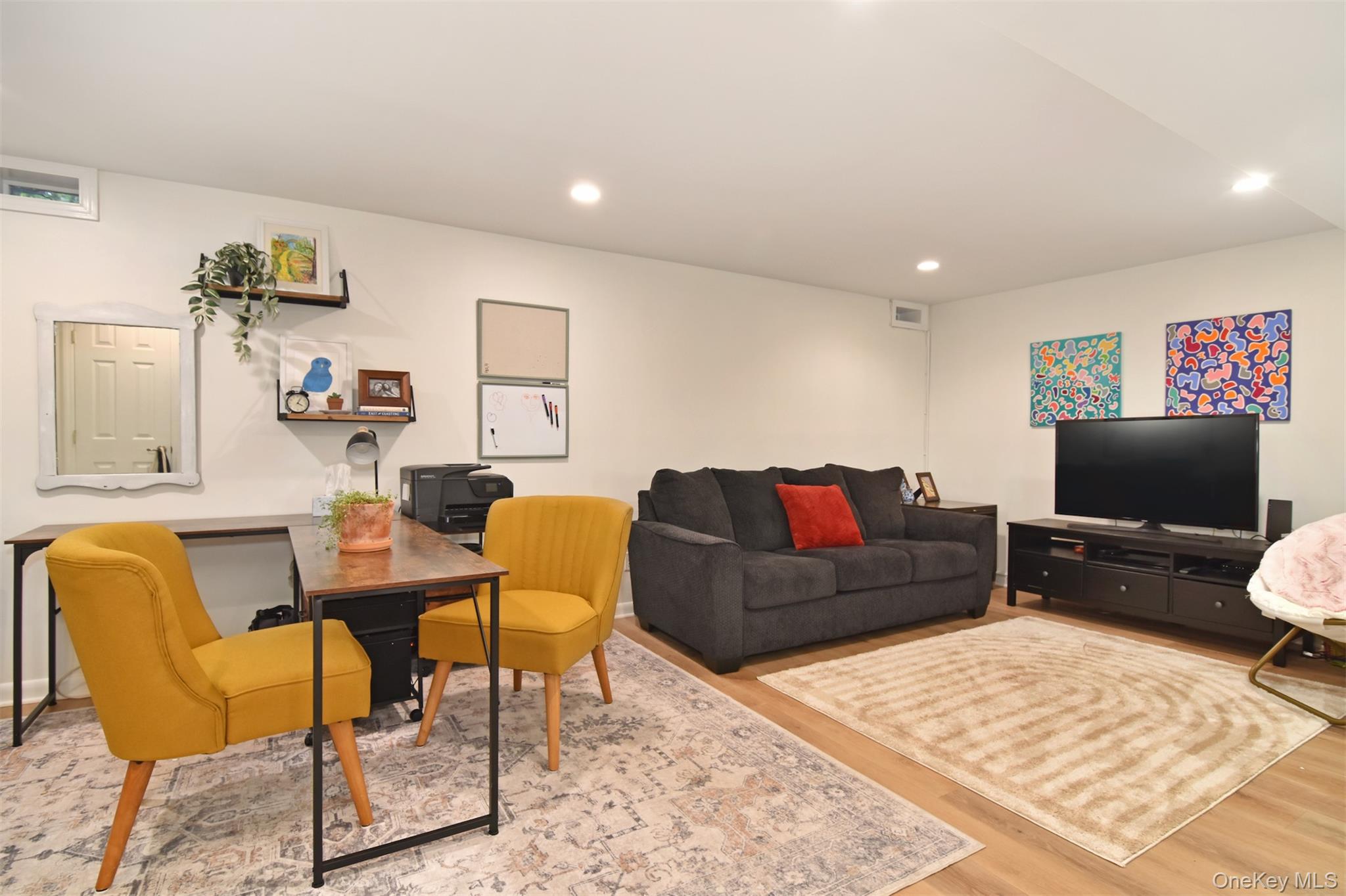 281 Carroll Close, Unit 281 photo 21