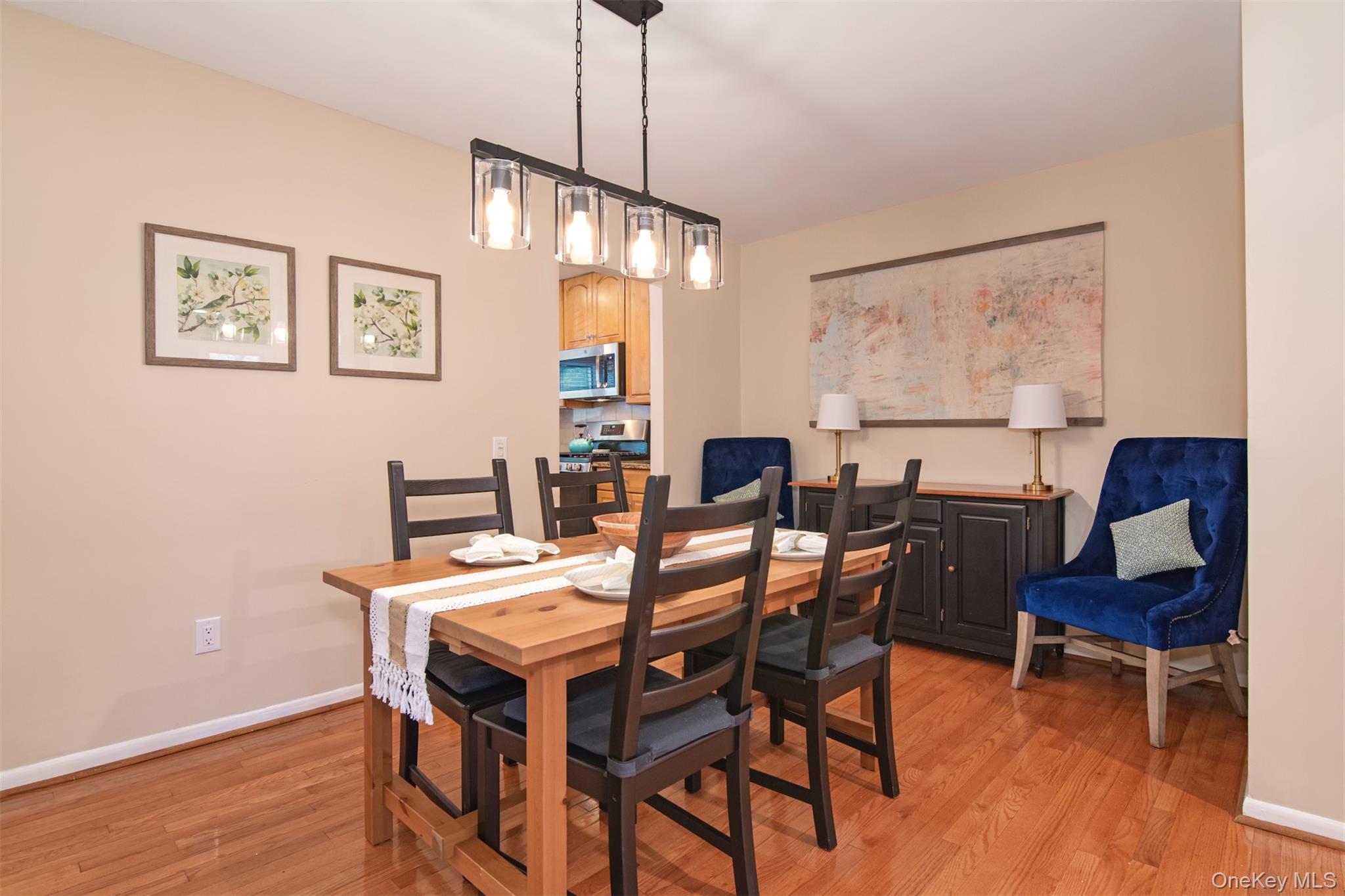 281 Carroll Close, Unit 281 photo 7