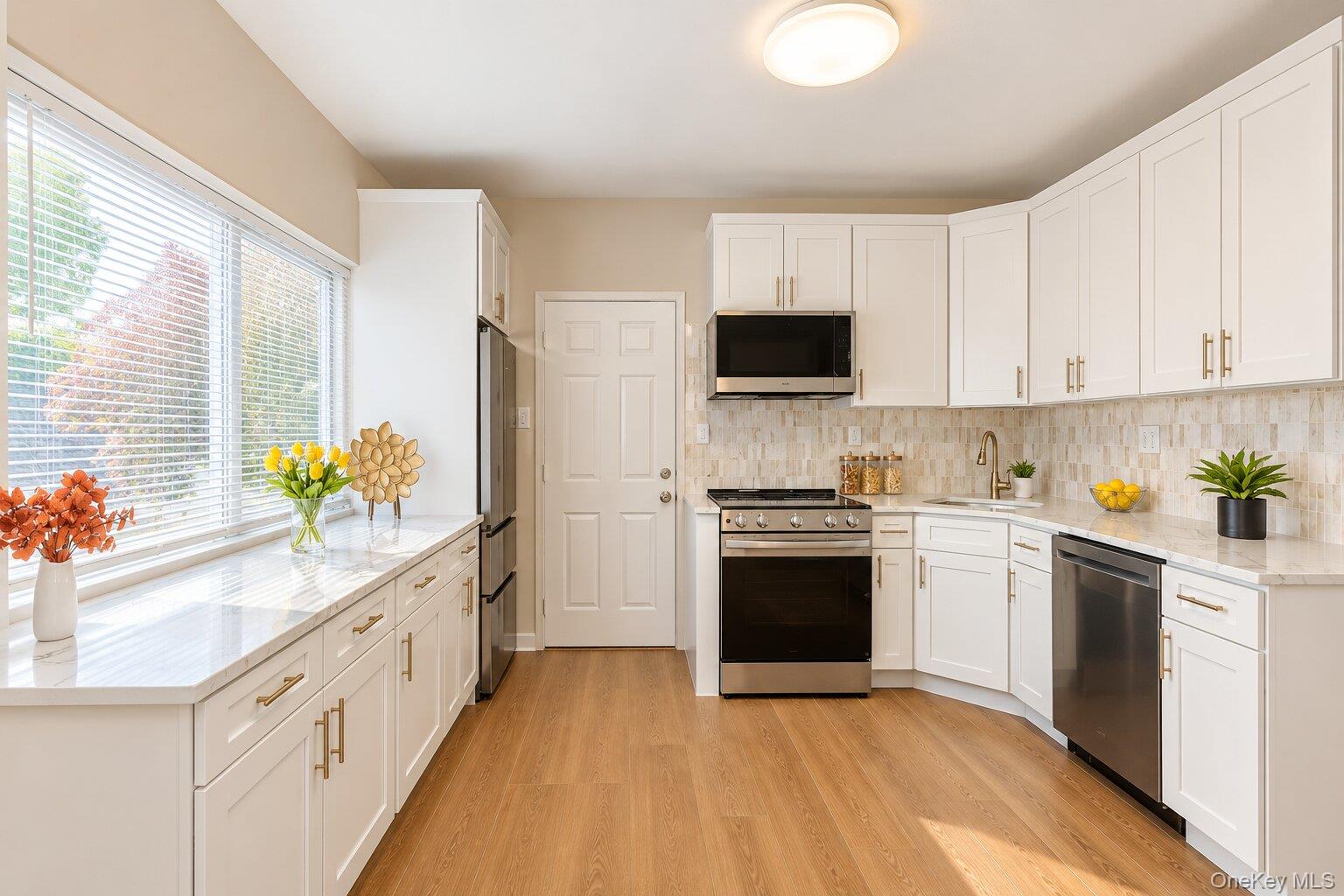 28 Clinton Place – For Sale photo 41