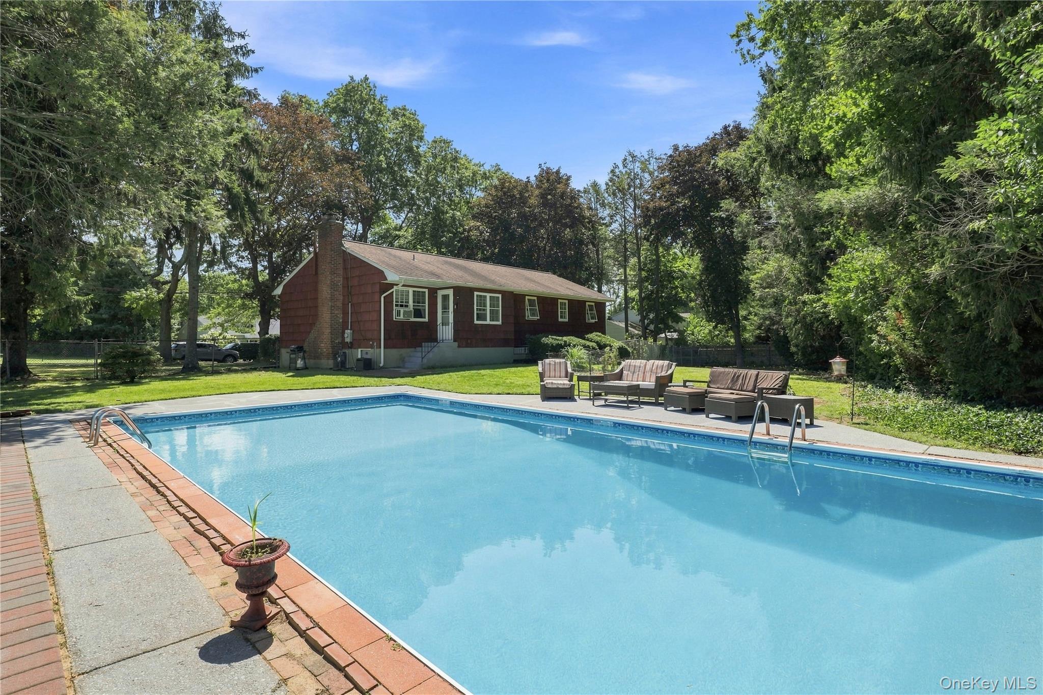 77 Whitson Road – For Sale photo 32