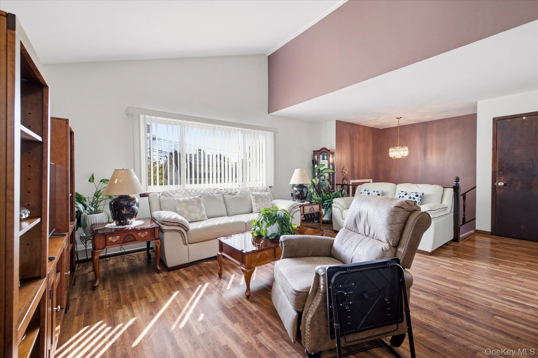 59 Harris Avenue – For Sale photo 3
