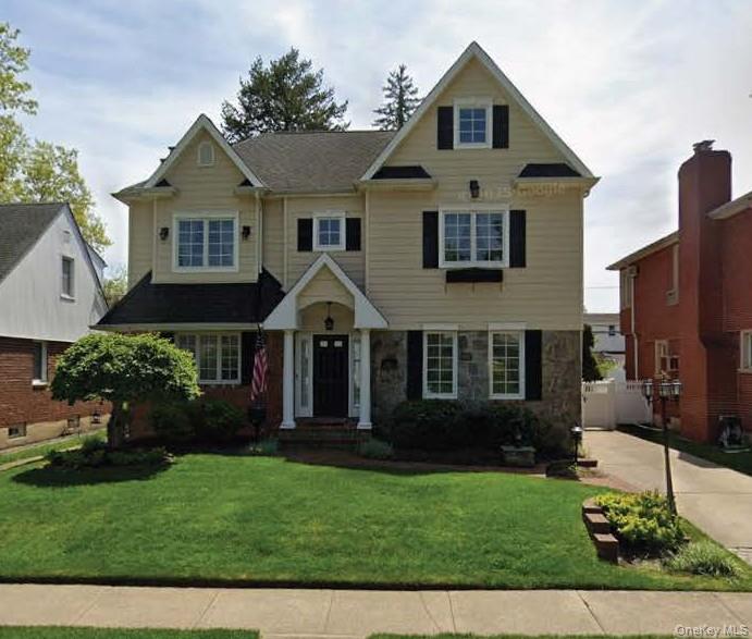 144 Lawrence Street – For Sale
