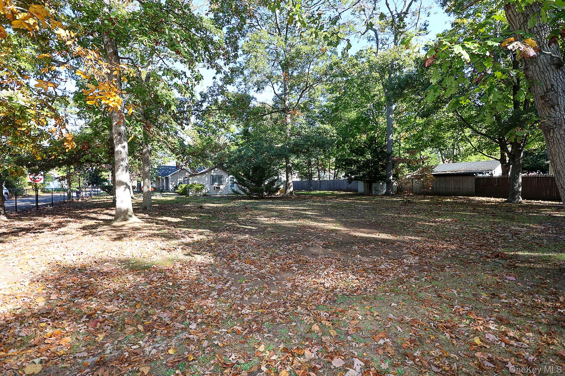 7 Hawthorne Ave – For Sale photo 20