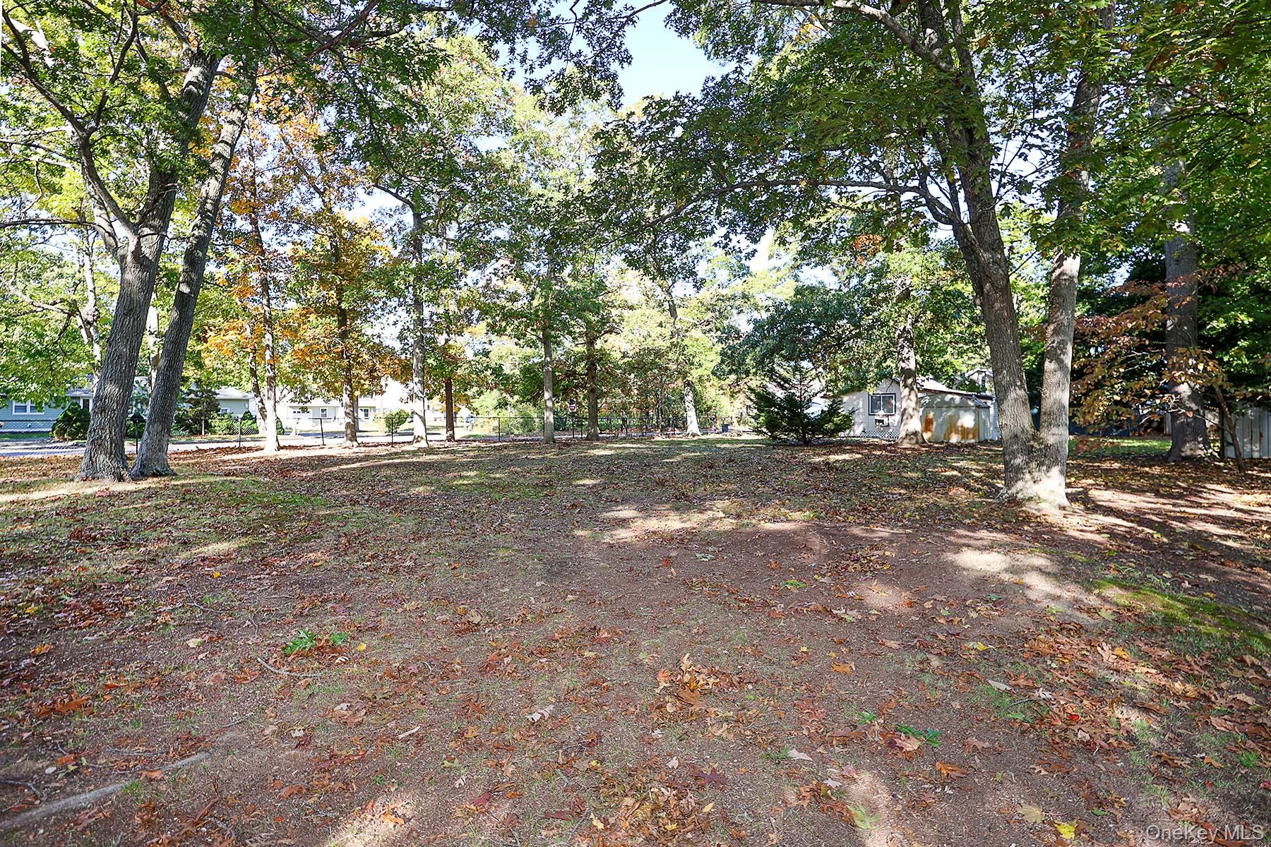 7 Hawthorne Ave – For Sale photo 22