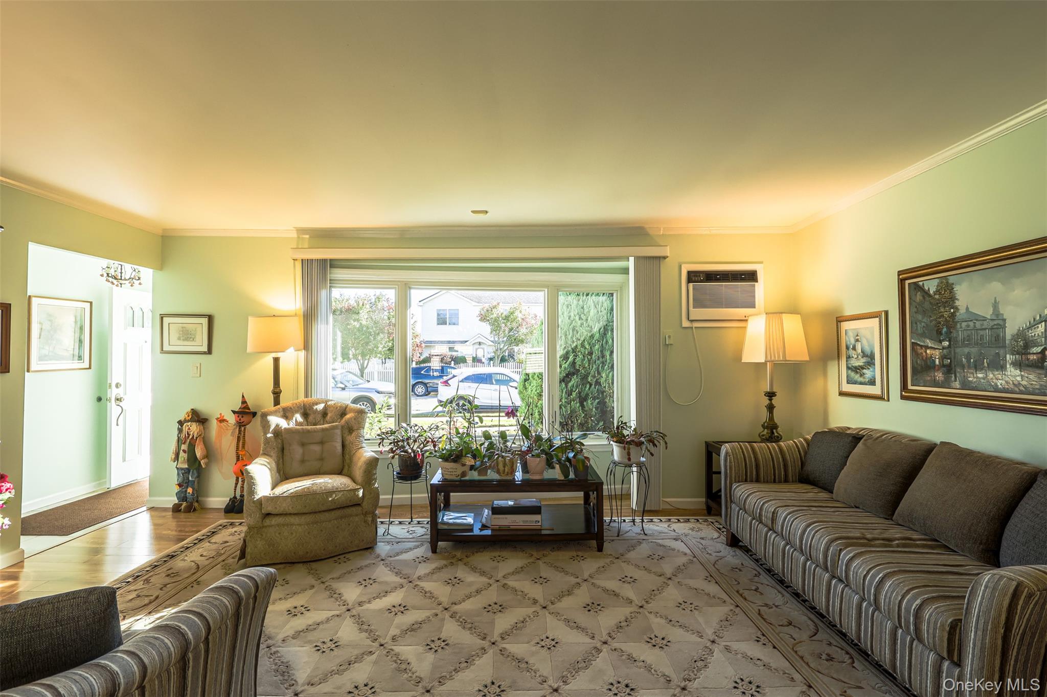 469 E Fulton Street – For Sale photo 4