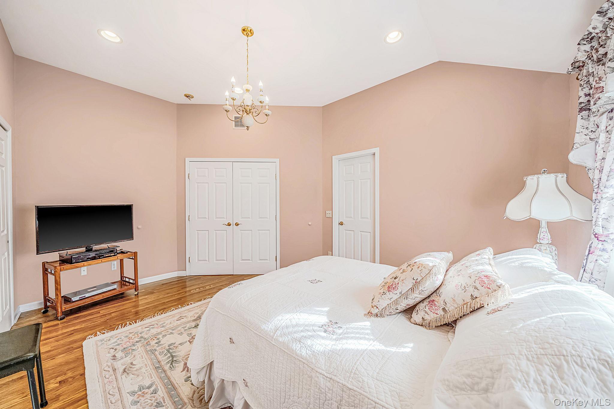 16 Brewster Avenue – For Sale photo 28
