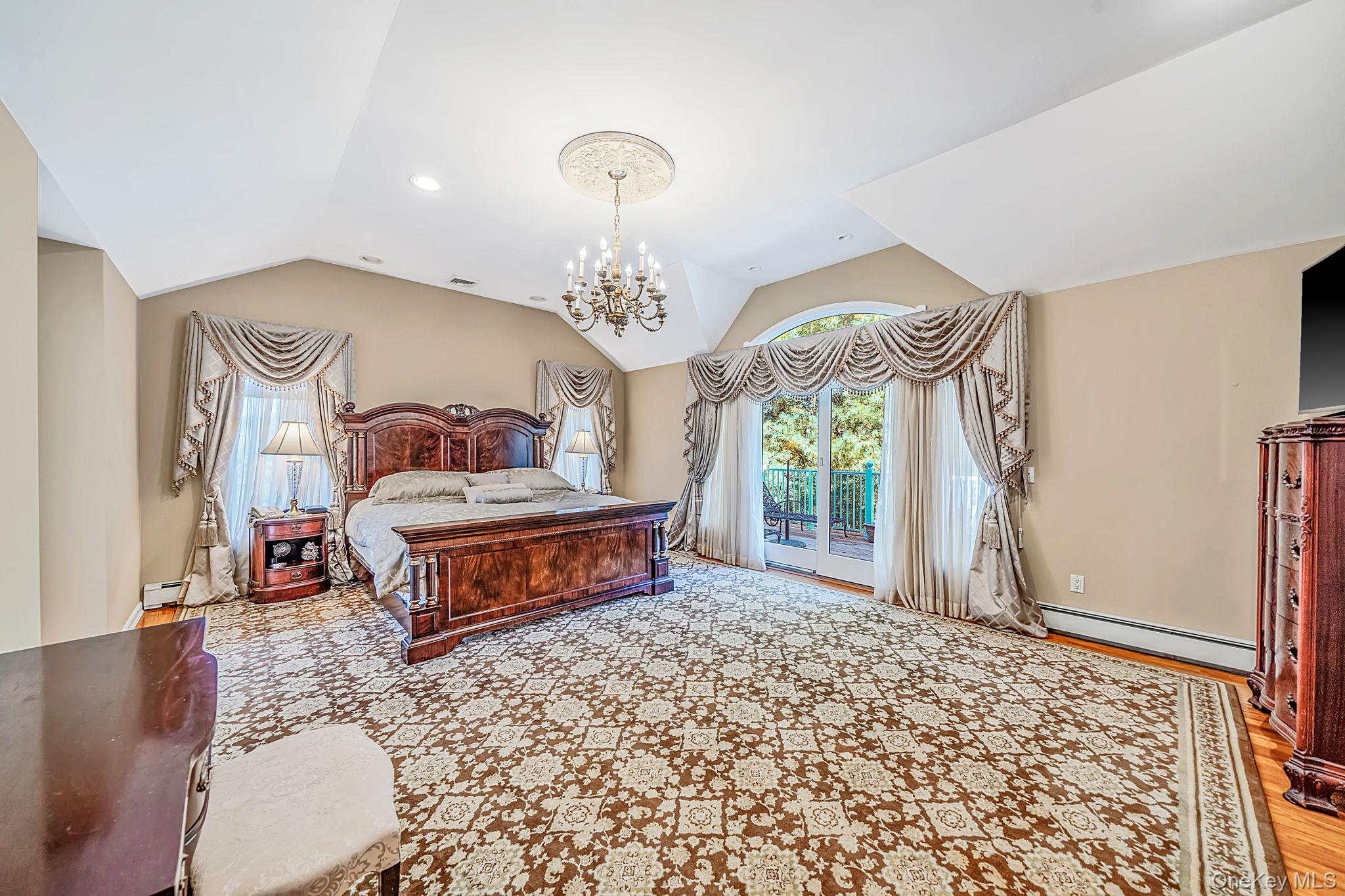 16 Brewster Avenue – For Sale photo 33
