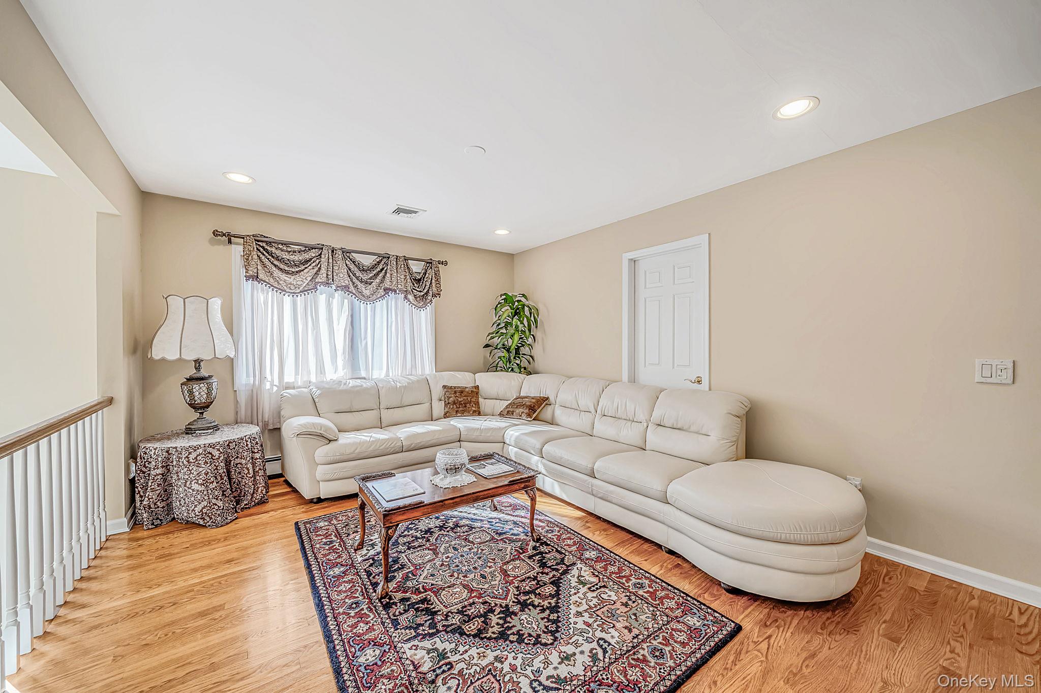 16 Brewster Avenue – For Sale photo 37