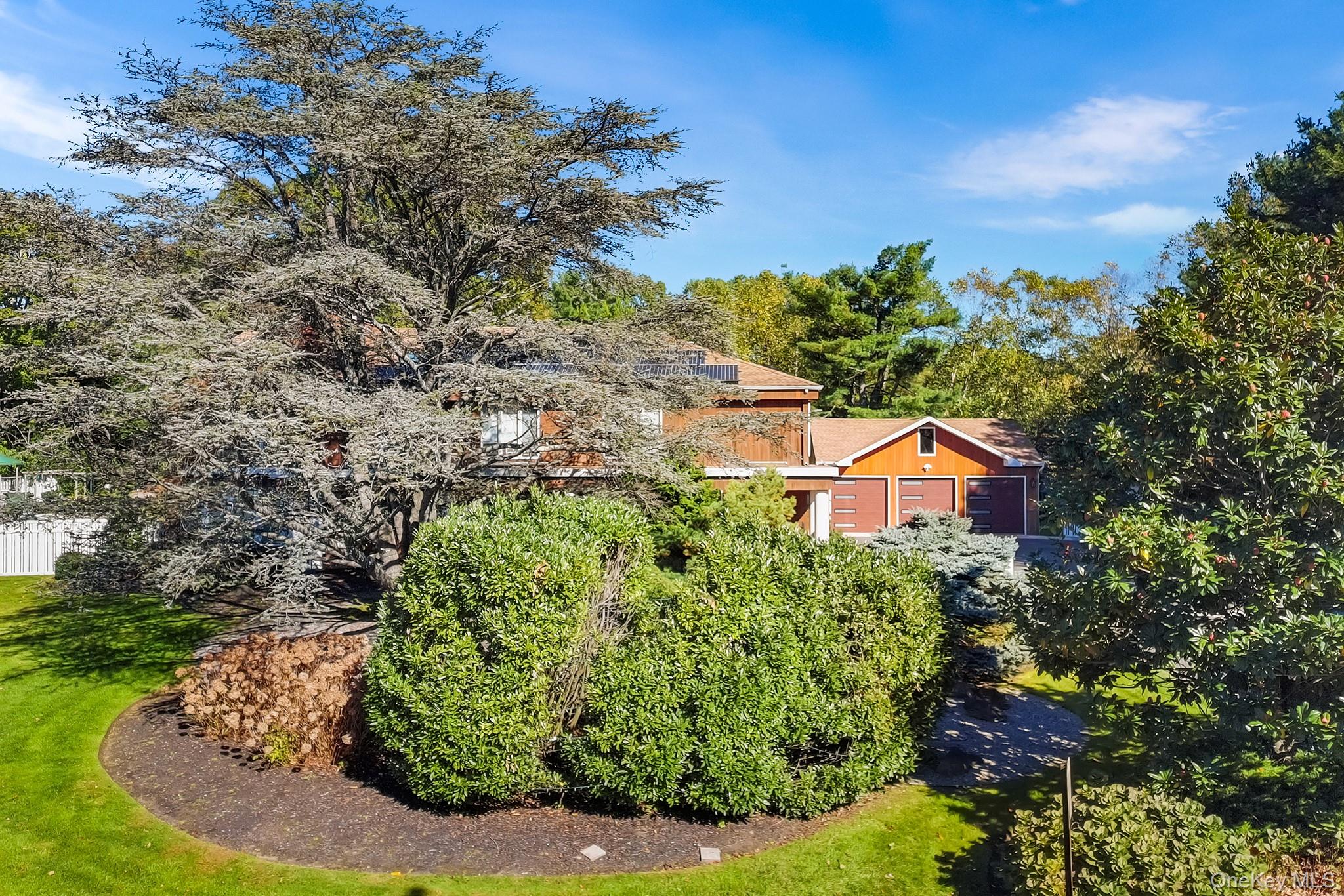 8 Winthrop Drive – For Sale photo 4