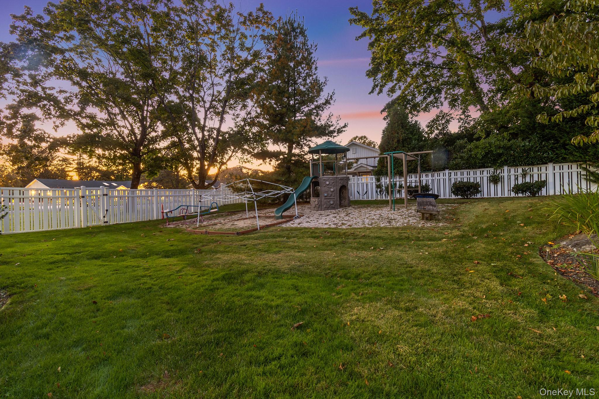 8 Winthrop Drive – For Sale photo 42