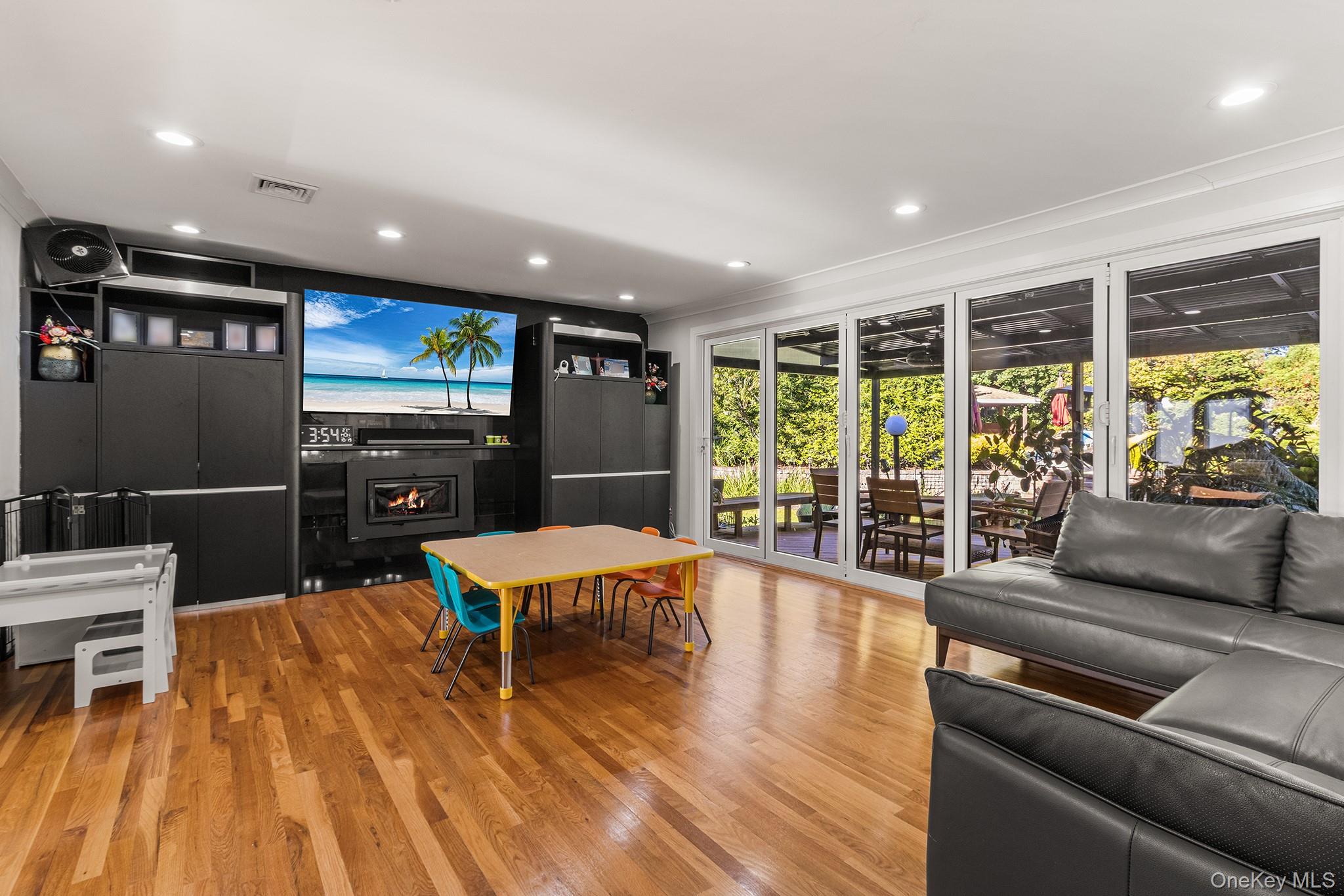 8 Winthrop Drive – For Sale photo 10