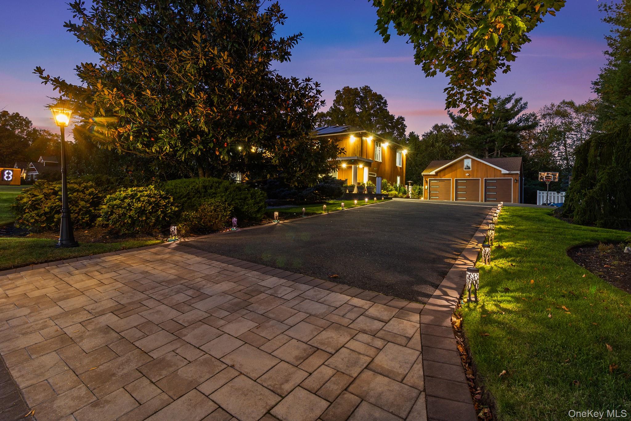 8 Winthrop Drive – For Sale photo 2