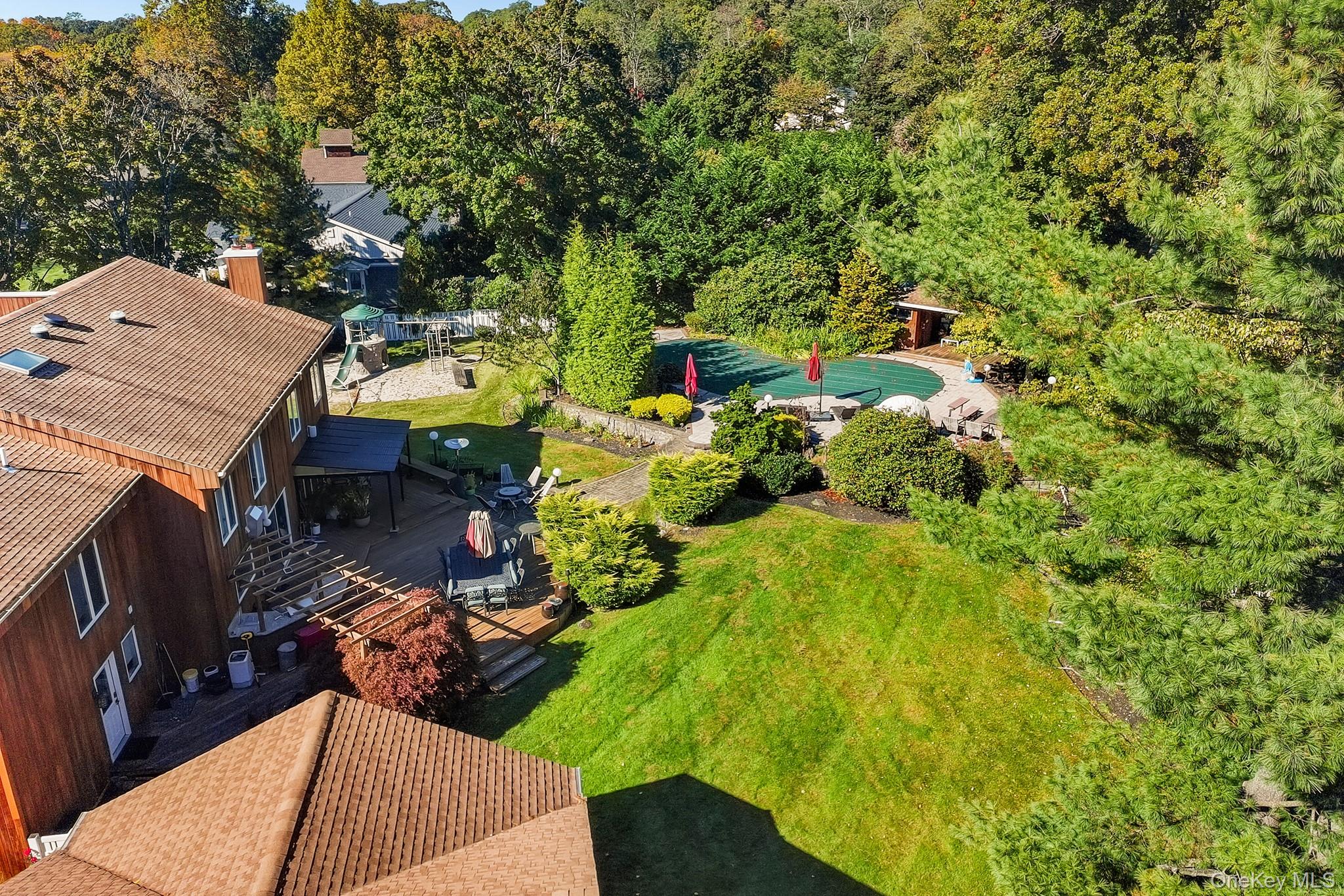 8 Winthrop Drive – For Sale photo 5