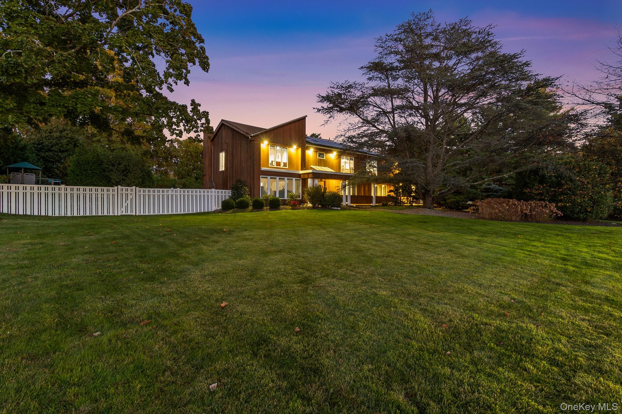 8 Winthrop Drive – For Sale