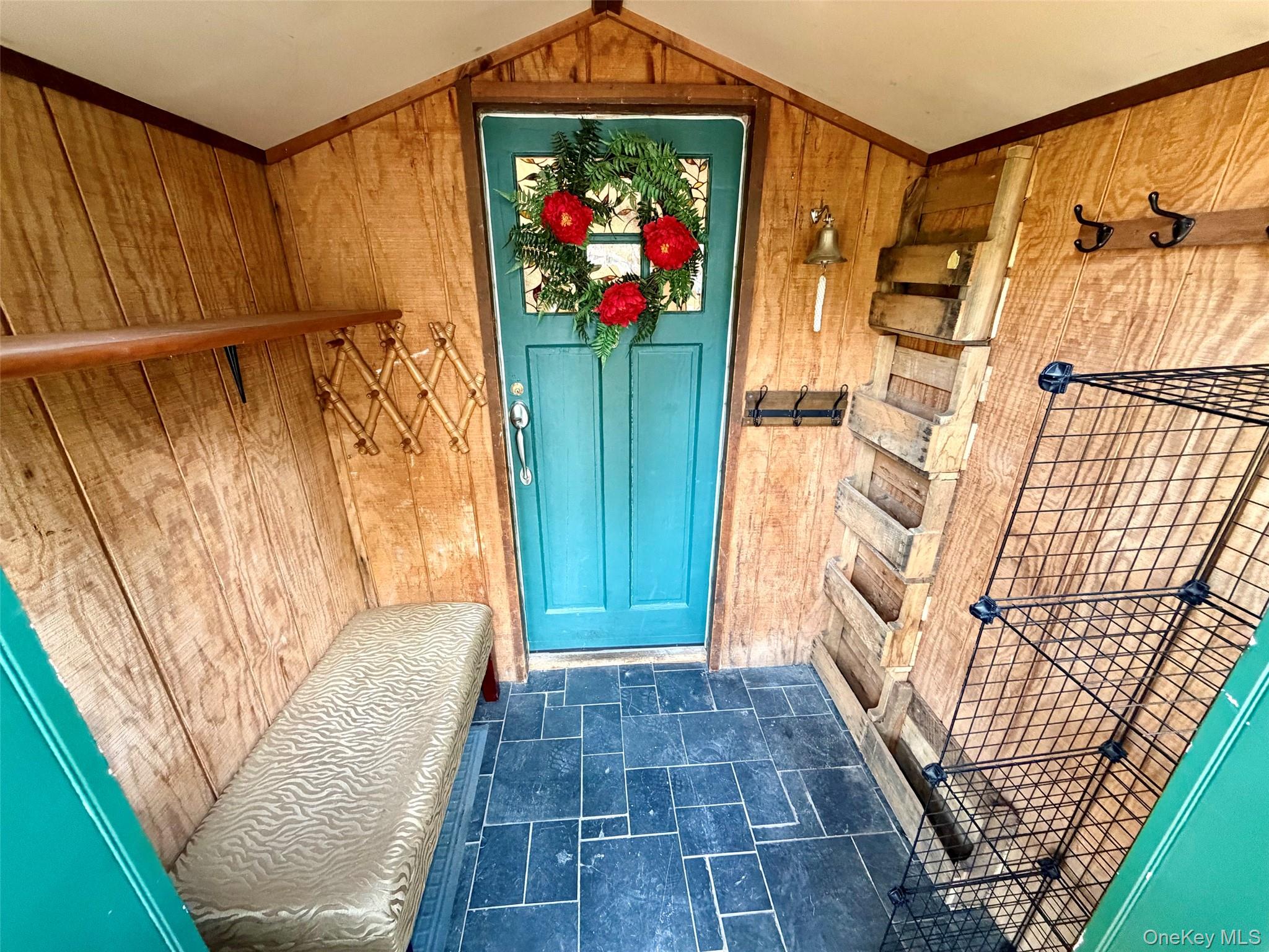 50 Forest Lane – For Rent photo 2