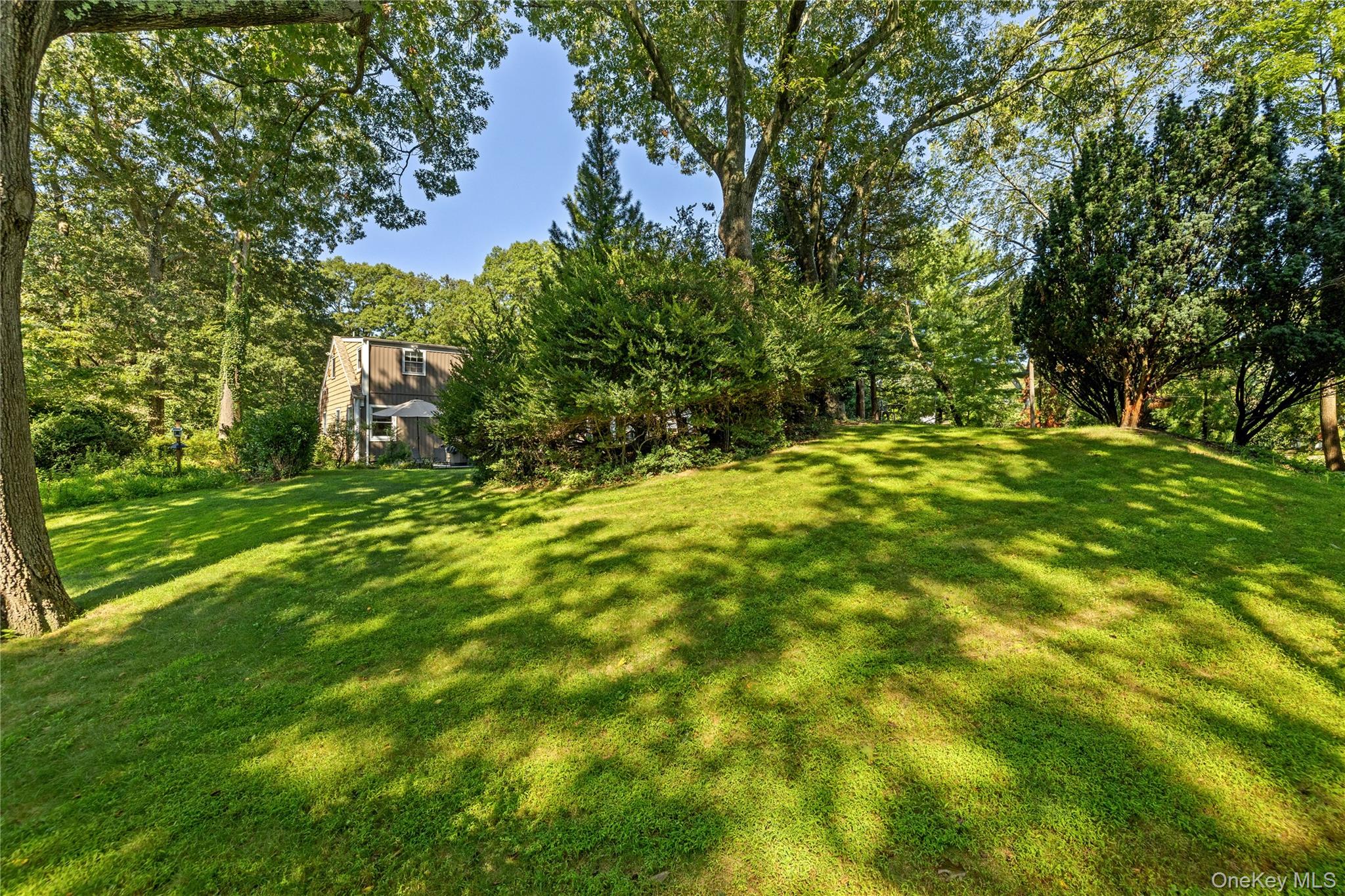 7 Soundview Drive – For Sale photo 33
