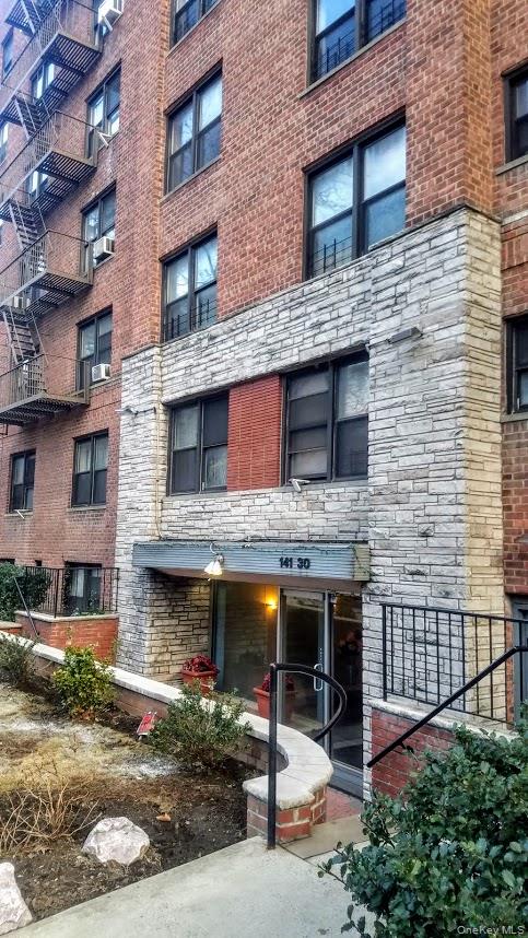 141-30 84th Road, Unit 4A