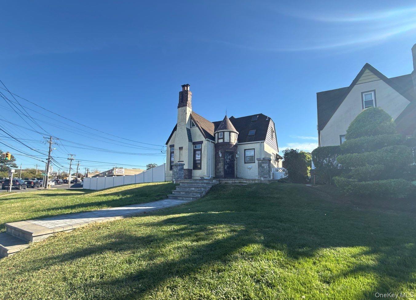 153 Main Street – For Sale photo 4