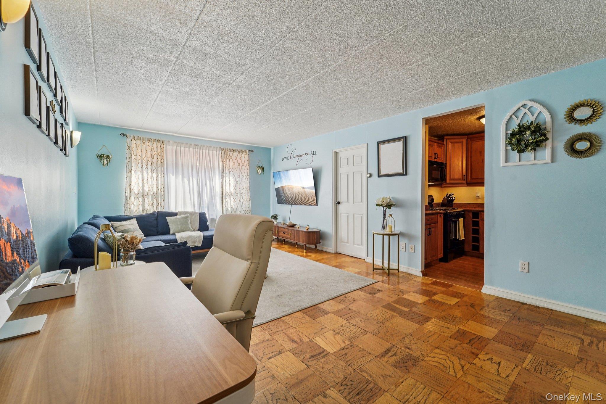 1085 Warburton Avenue, Unit 316 photo 8