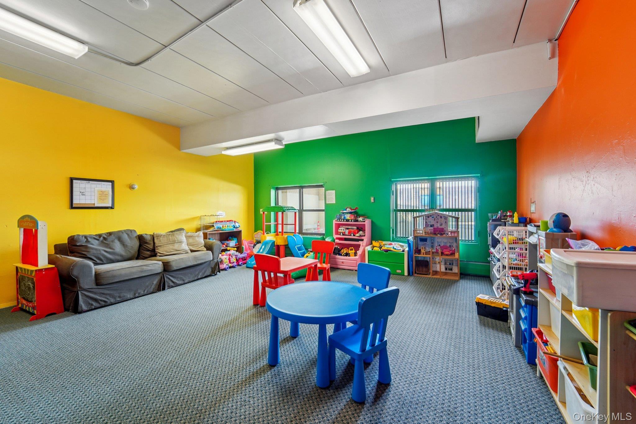 1085 Warburton Avenue, Unit 316 photo 35
