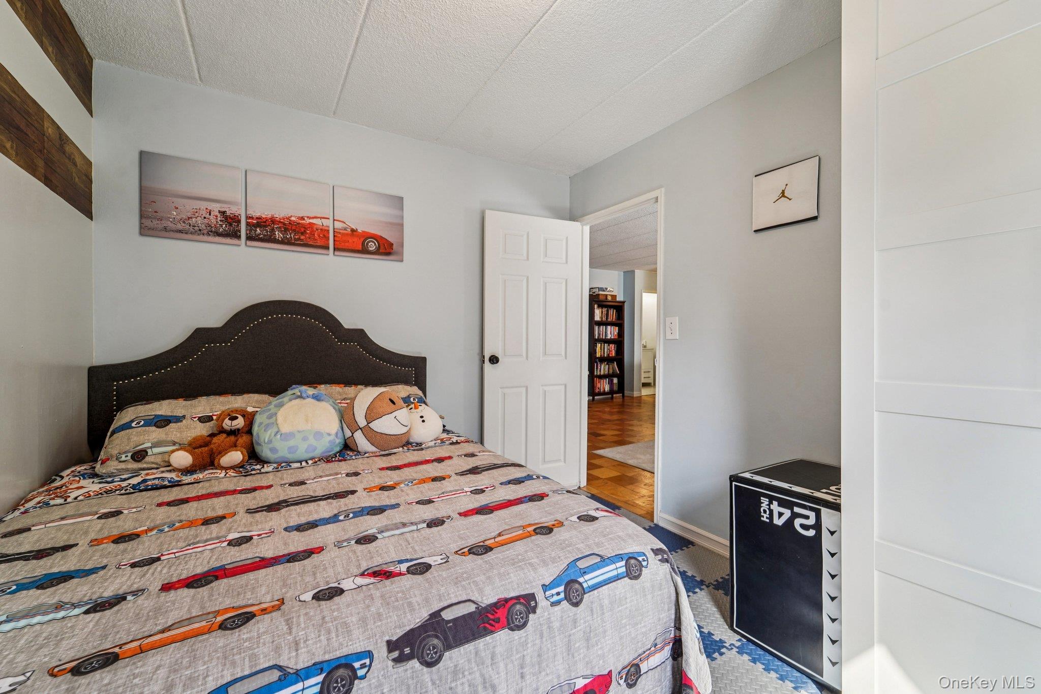 1085 Warburton Avenue, Unit 316 photo 18