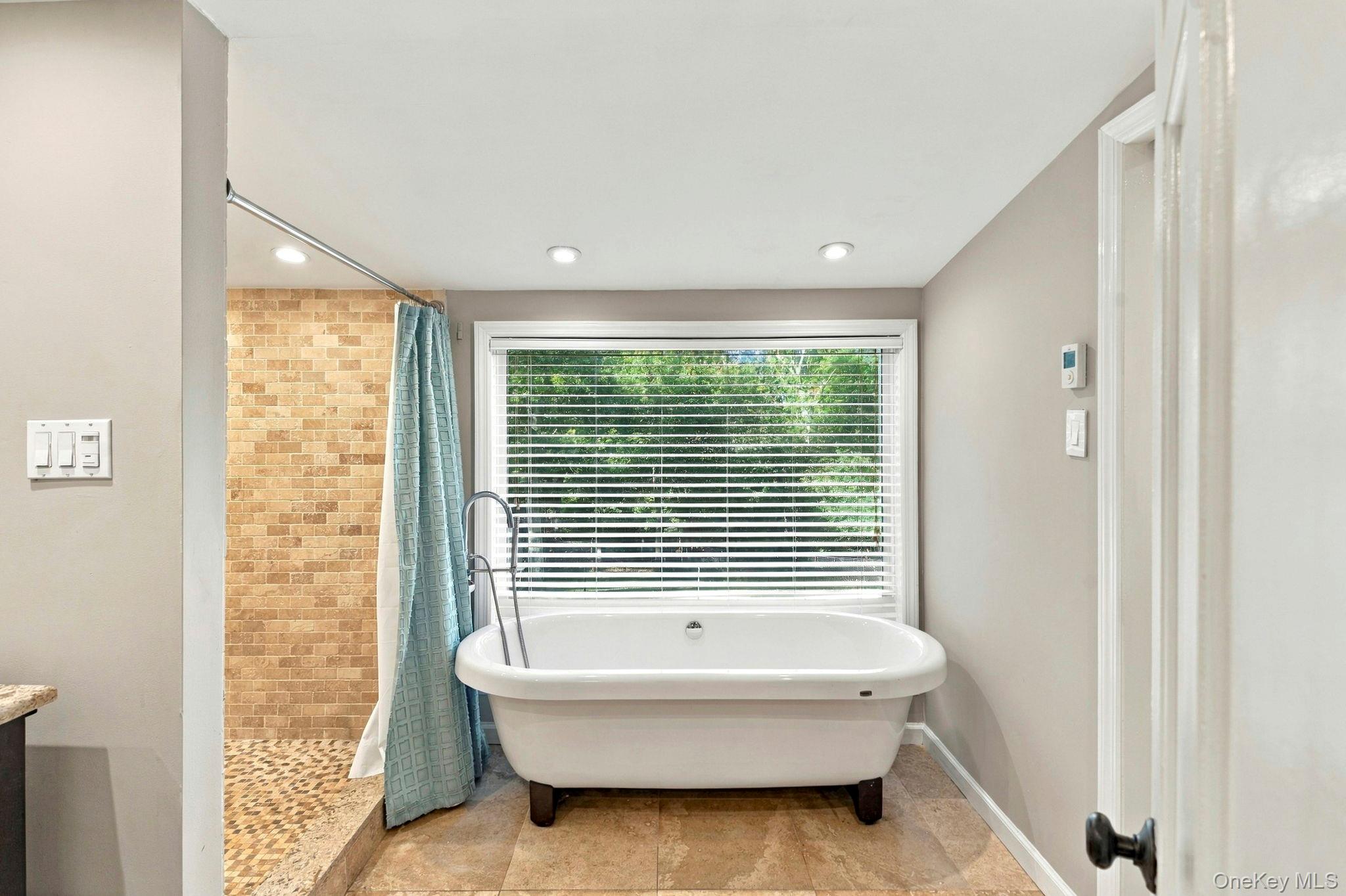 85 Shannon Boulevard – For Sale photo 14